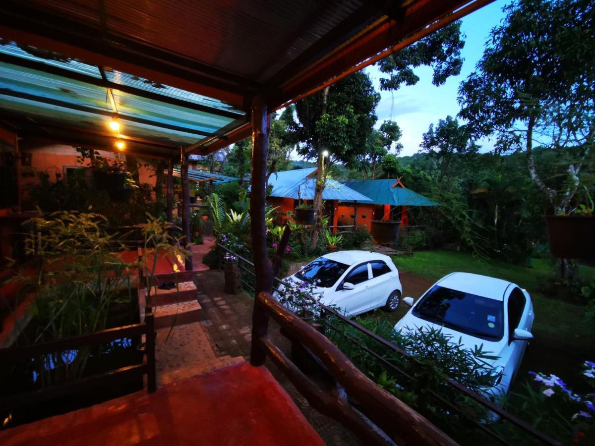 บ้านดินโฮมสเตย์ ปางอุ๋ง Ban Huai Makhuea Som Zewnętrze zdjęcie